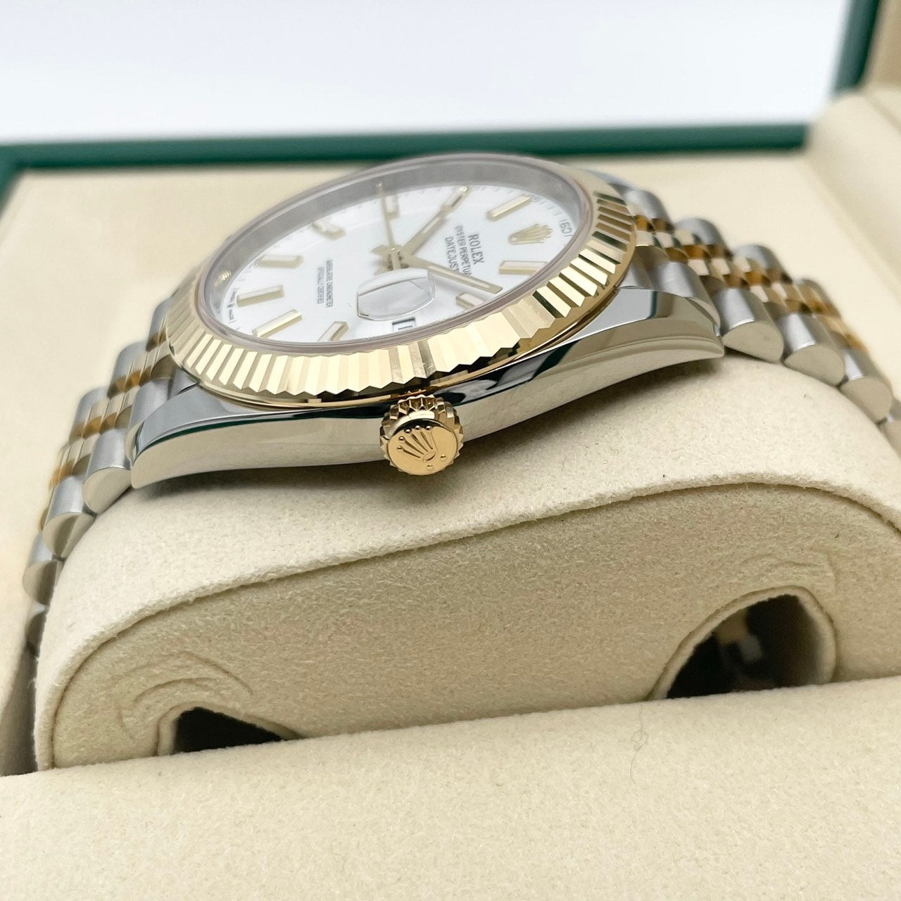 プレオウンド ロレックス デイトジャスト 126333 ホワイト ジュビリーブレス 41mm