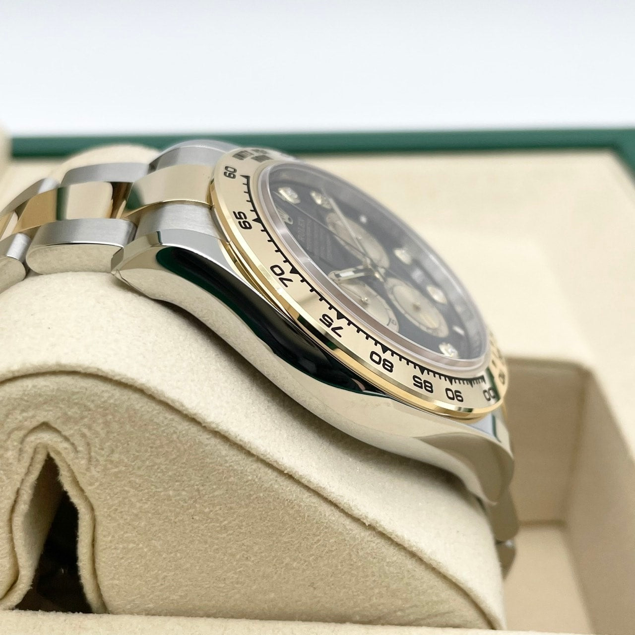Rolex Daytona 126503G Black & Golden 8P Diamond 40mm