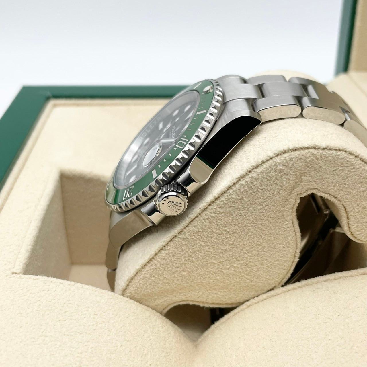 사전 소유 롤렉스 서브 마리너 날짜 126610LV 블랙 41mm