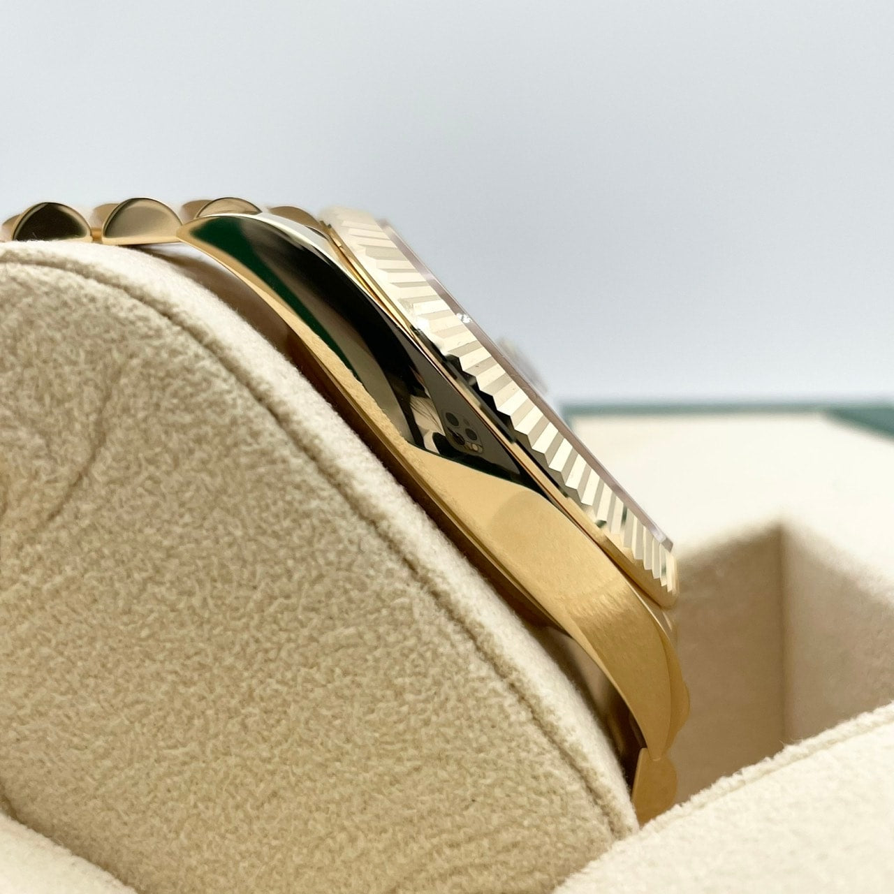 プレオウンド ロレックス デイデイト 228238 グリーンオンブレ プレジデントブレスレット 40mm