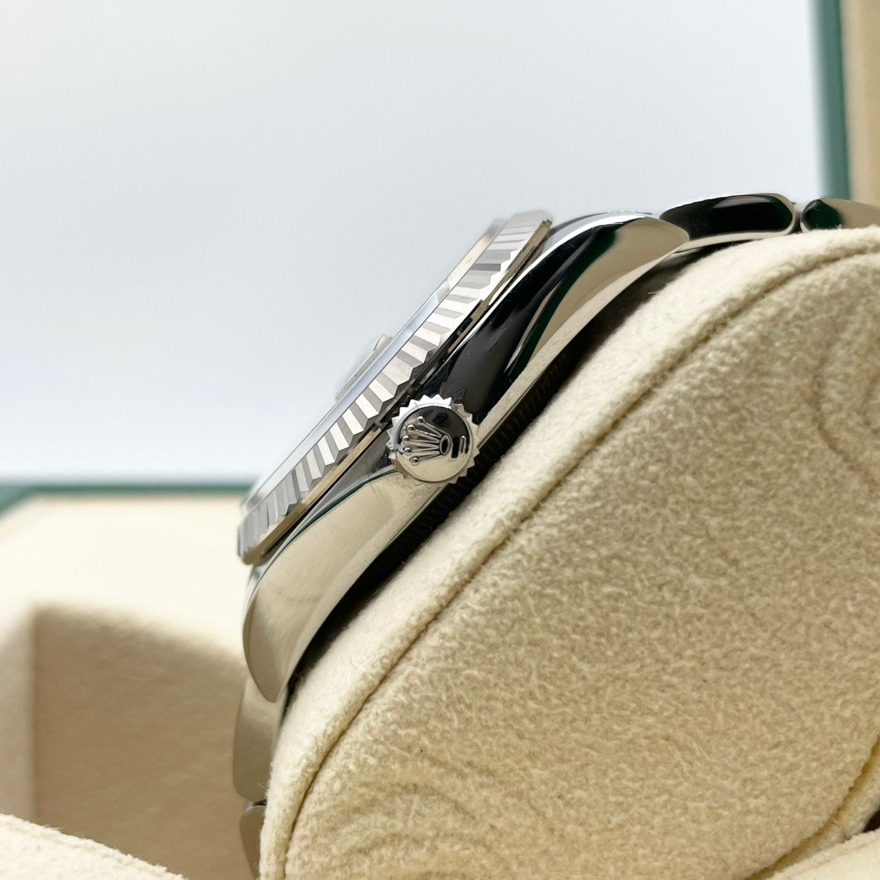 プレオウンド ロレックス デイトジャスト 126234 ミントグリーン オイスターブレス 36mm