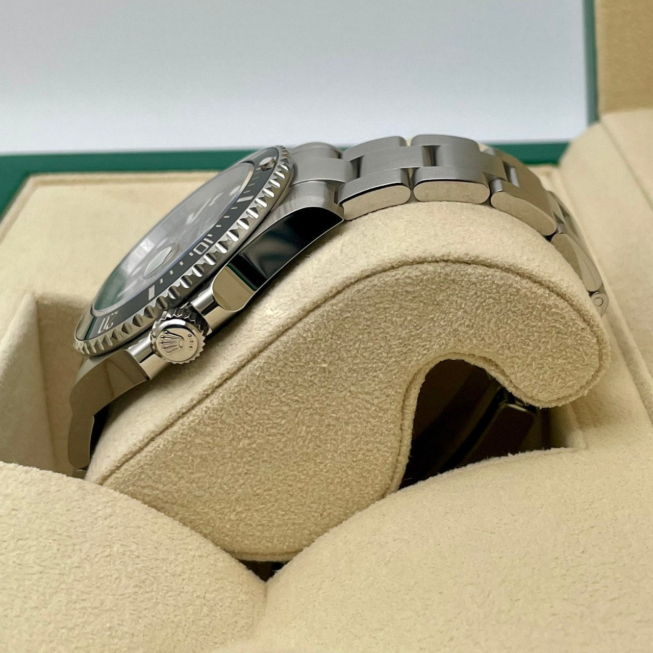 プレオウンド ロレックス サブマリーナデイト 126610LN ブラック 41mm