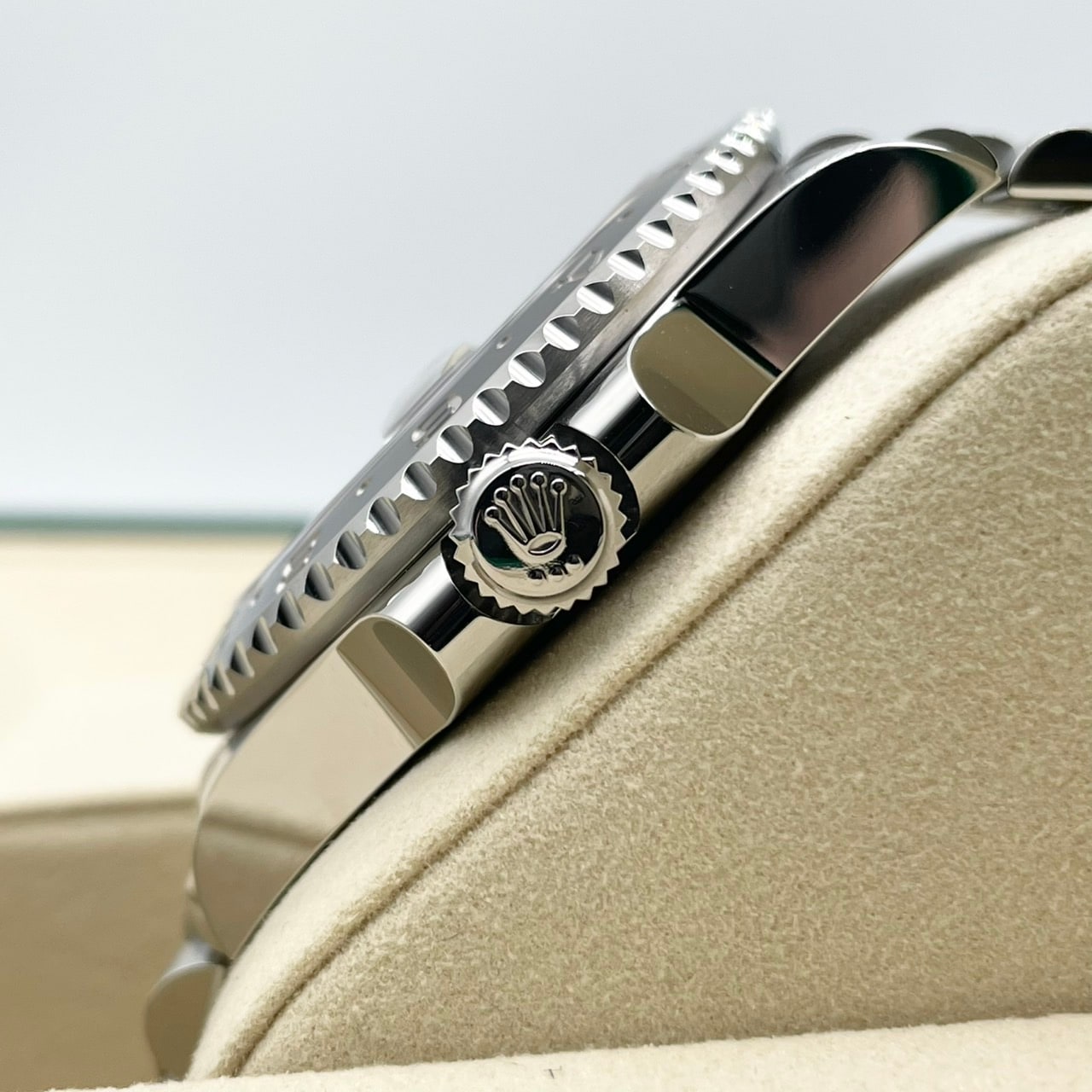 Pre-Owned Rolex GMT Master II 126710GRNR Black Jubilee Bracelet 40mm