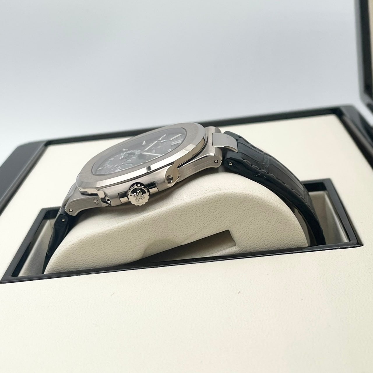 プレオウンド パテックフィリップ ノーチラス 5712G-001 スレート 40mm