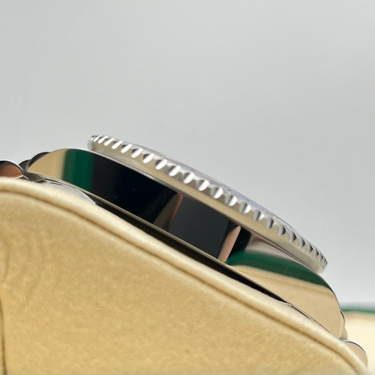 Pre-Owned Rolex GMT Master II 126710BLNR Batman Jubilee Bracelet 40mm