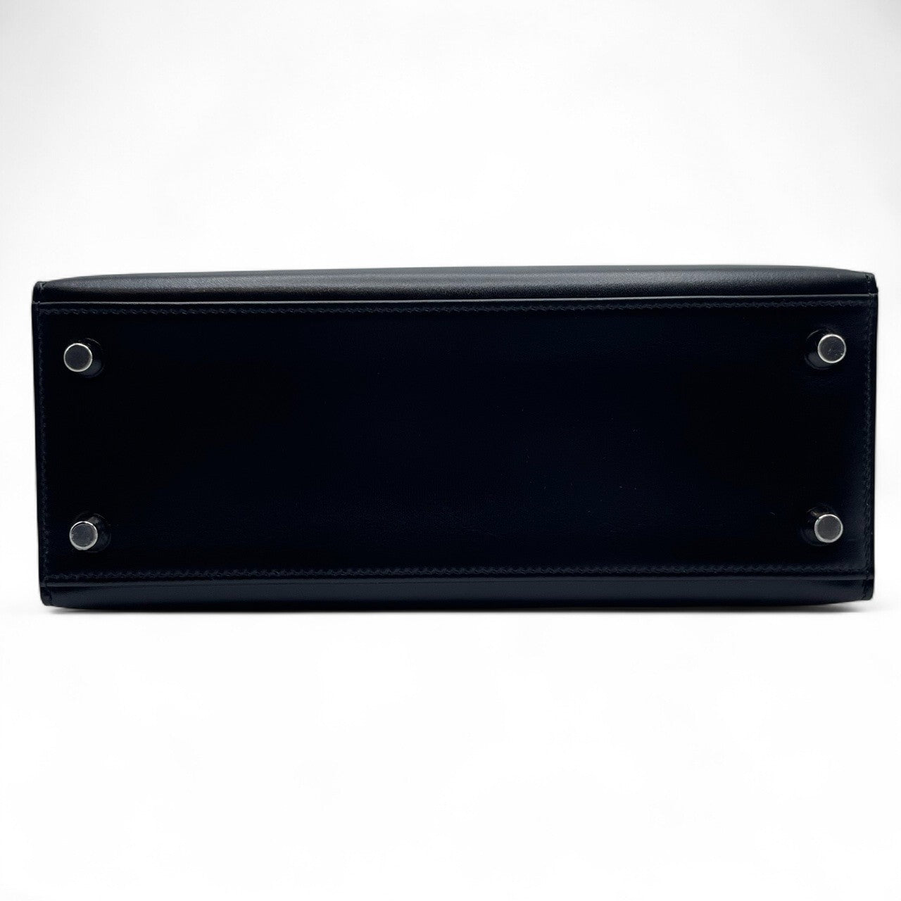 중고 헤르메스 켈리 25 느와르 박스 송아지 실버 하드웨어 B 인그레이빙