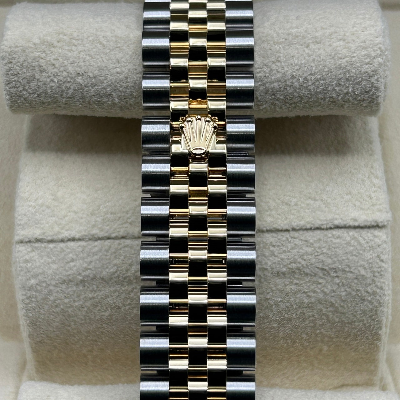 プレオウンド ロレックス デイトジャスト 278273 シャンパン ジュビリーブレス 31mm