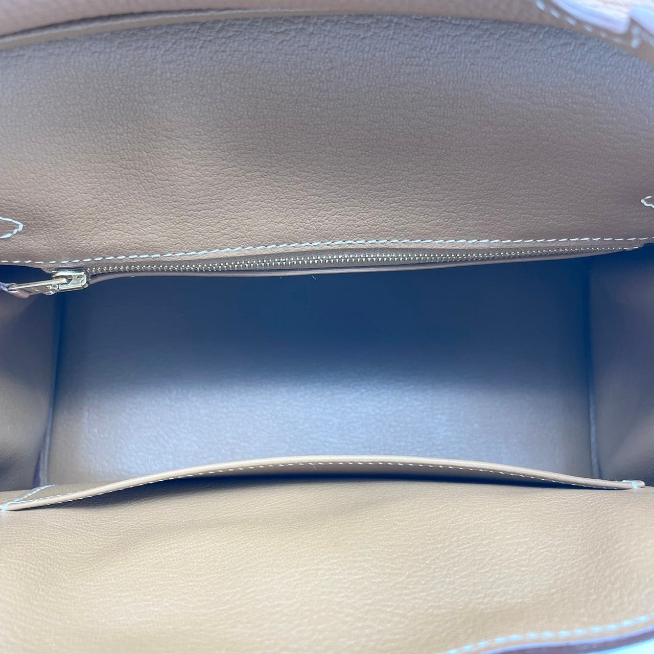 Hermes Birkin 25 골드 토고 골드 하드웨어 D 새겨 져 있습니다