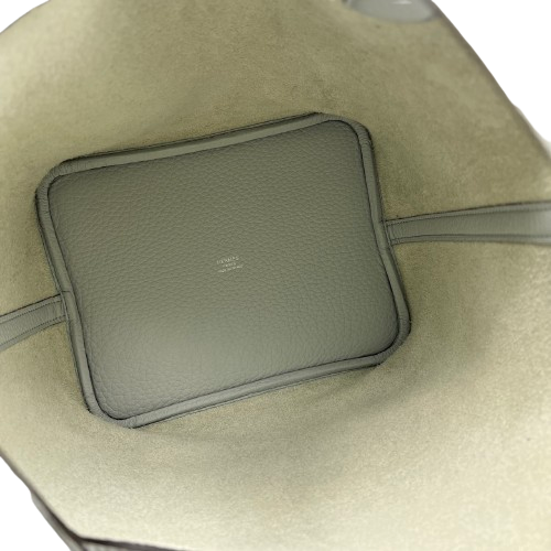 プレオウンド エルメス ピコタンロック MM ブルーペール トリヨンクレマンス シルバー金具 U刻印