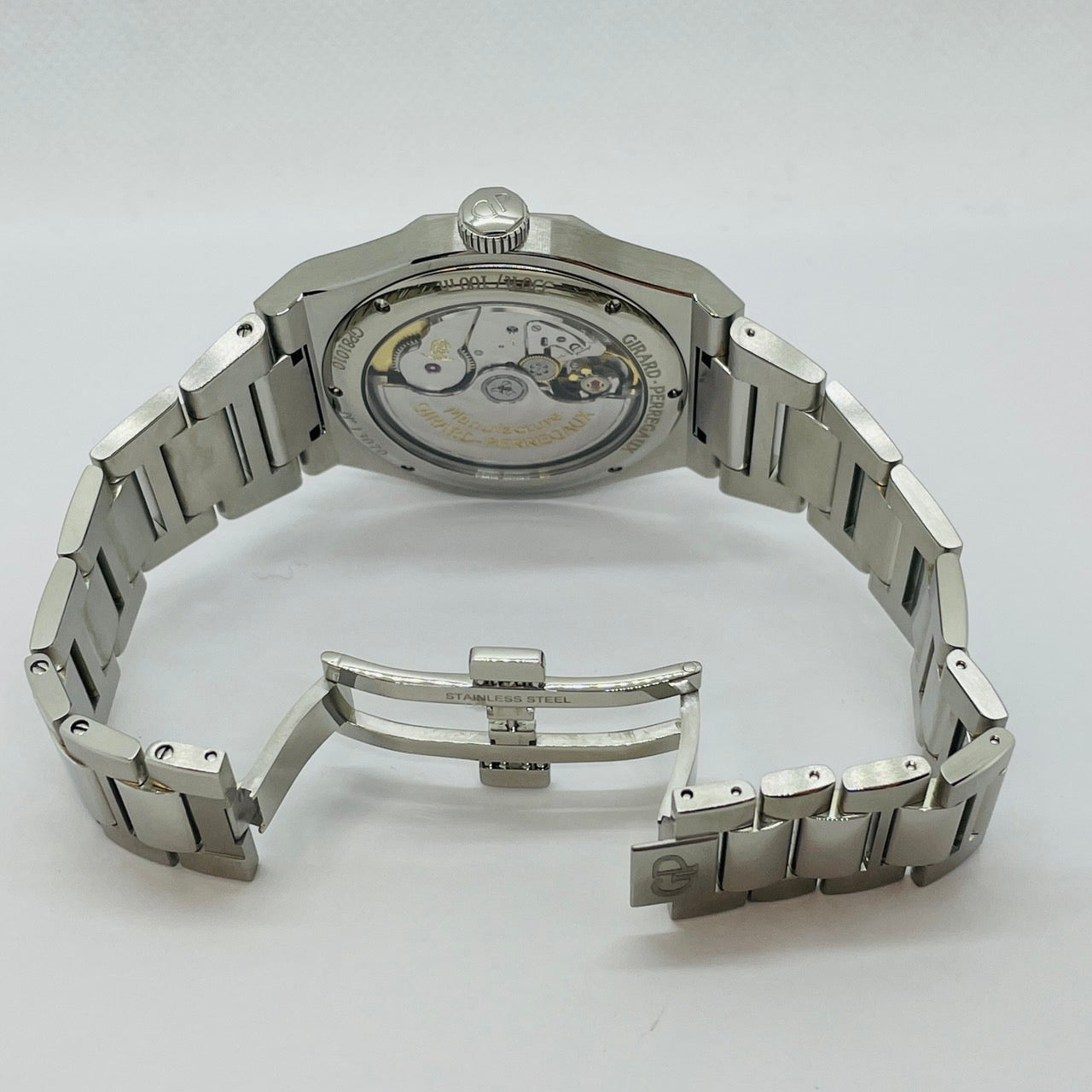 二手Girard Perregaux Lorraart Black 81010-11-634-11A