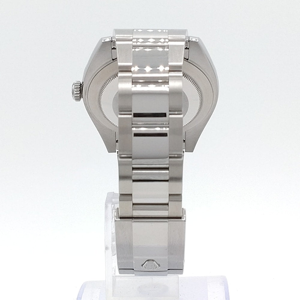 Pre-Owned Rolex Datejust 126334 Fluted motif Oyster bracelet Bright blue