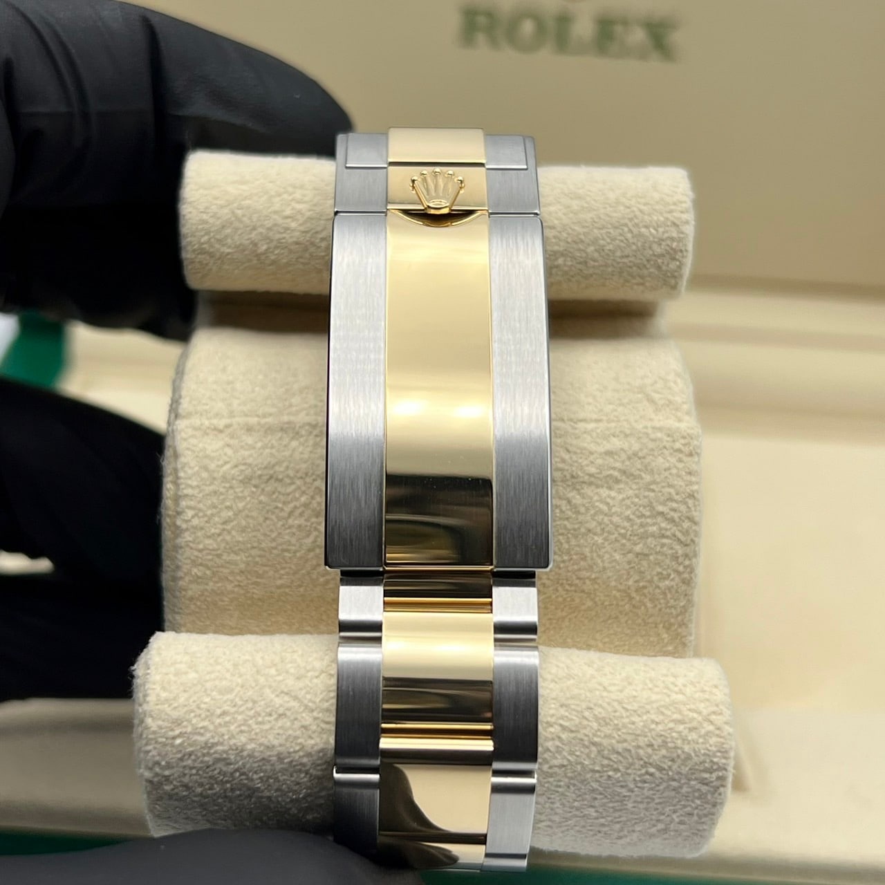 Pre-Owned Rolex Submariner Date 126613LN Oyster Bracelet Black 41mm