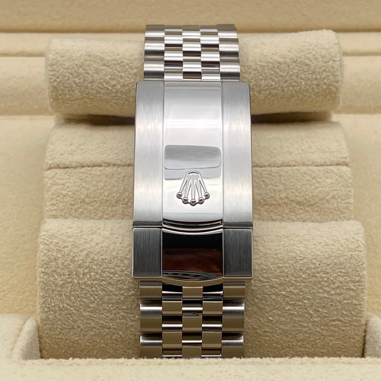 プレオウンド ロレックス デイトジャスト 126334 アズーロブルー ジュビリーブレス 41mm