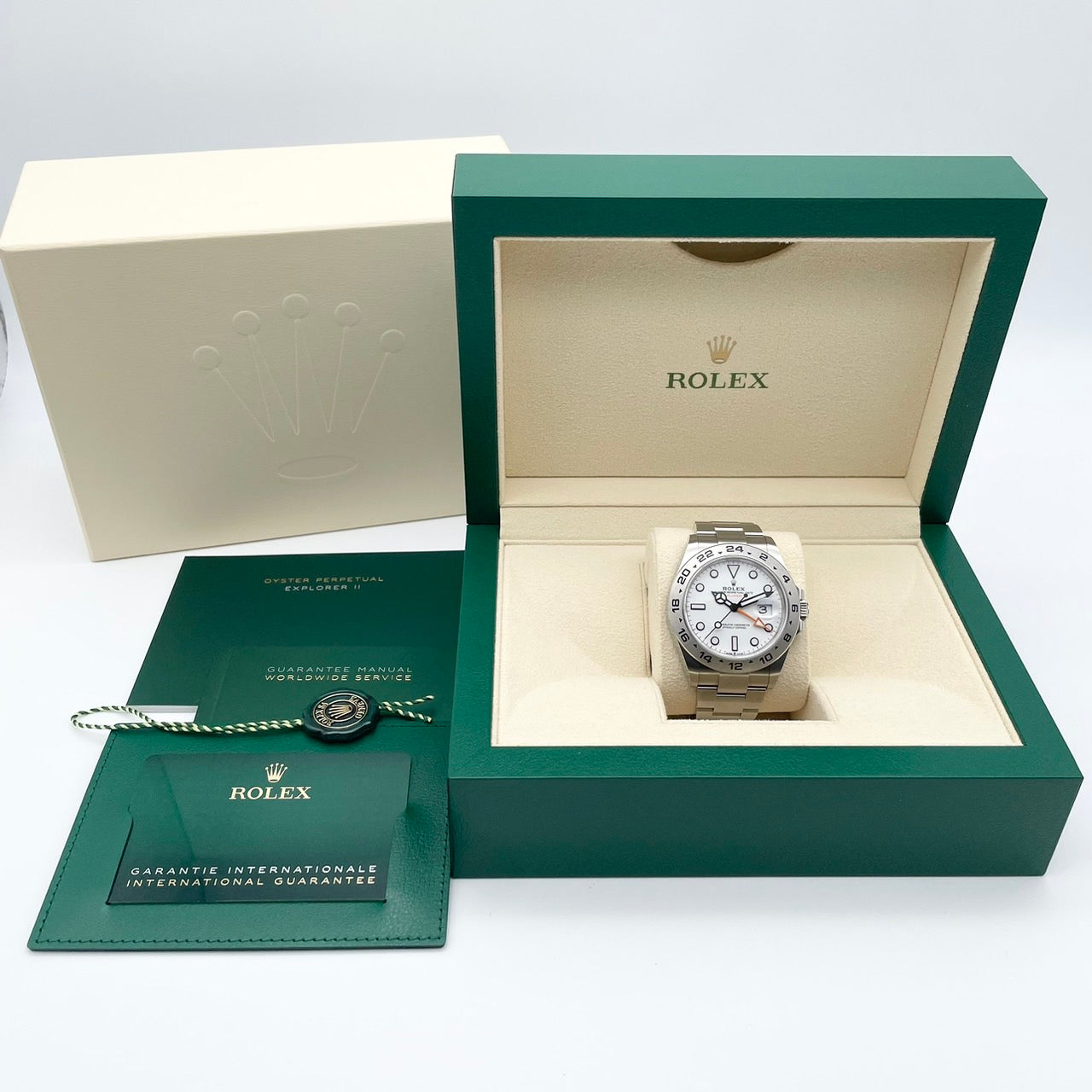 プレオウンド ロレックス エクスプローラーII 226570 オイスターブレスレット ホワイト 42mm