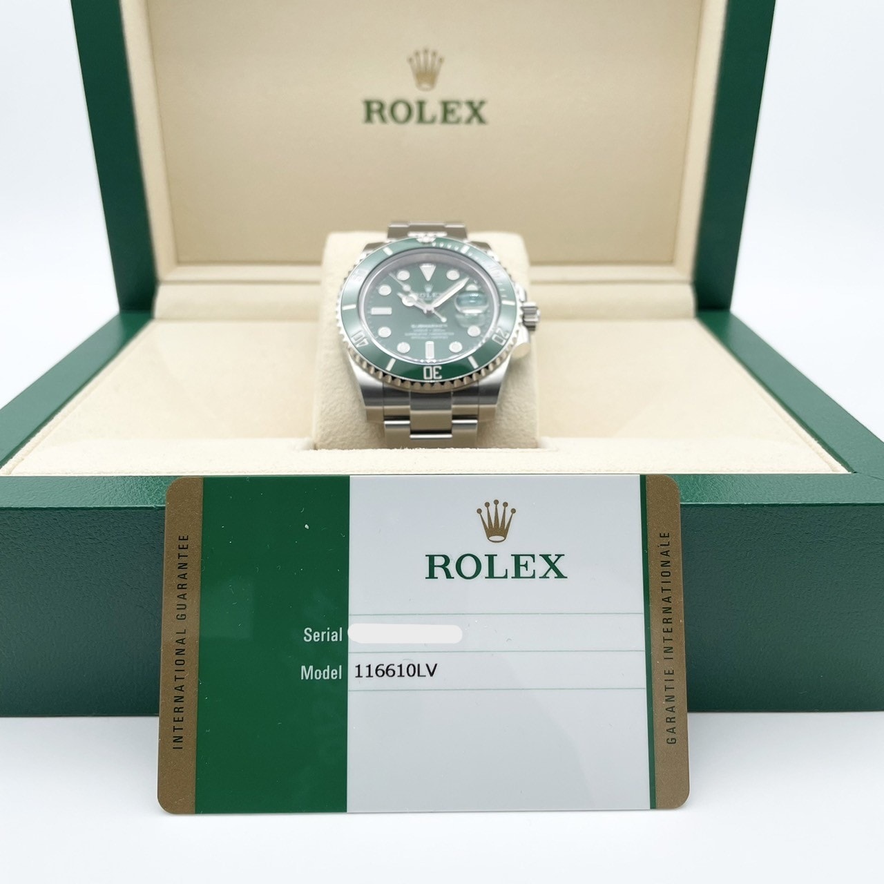 ロレックス サブマリーナ デイト オイスターブレス 40mm 116610LV