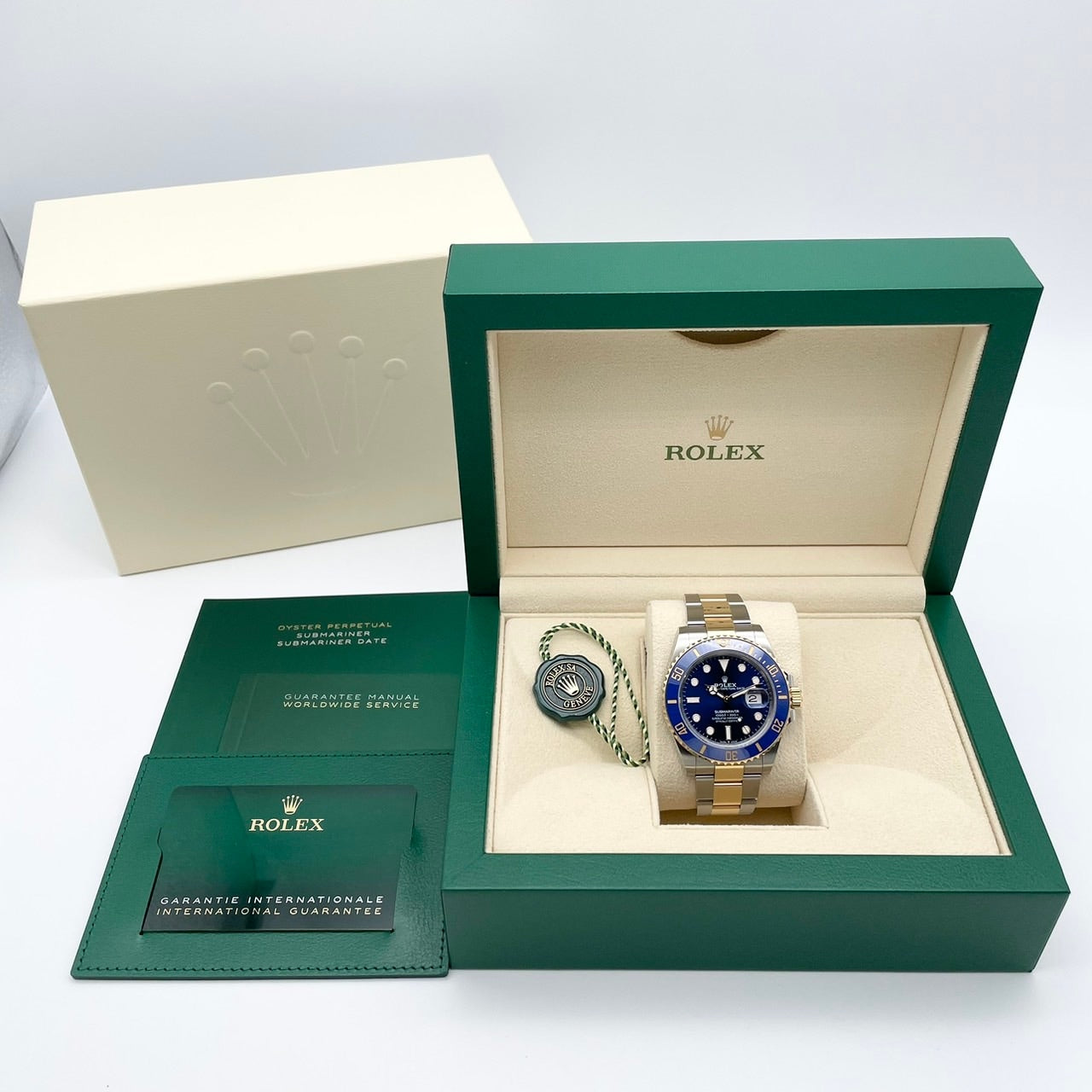 사전 소유 롤렉스 서브 마리너 날짜 126613LB Royal Blue 41mm