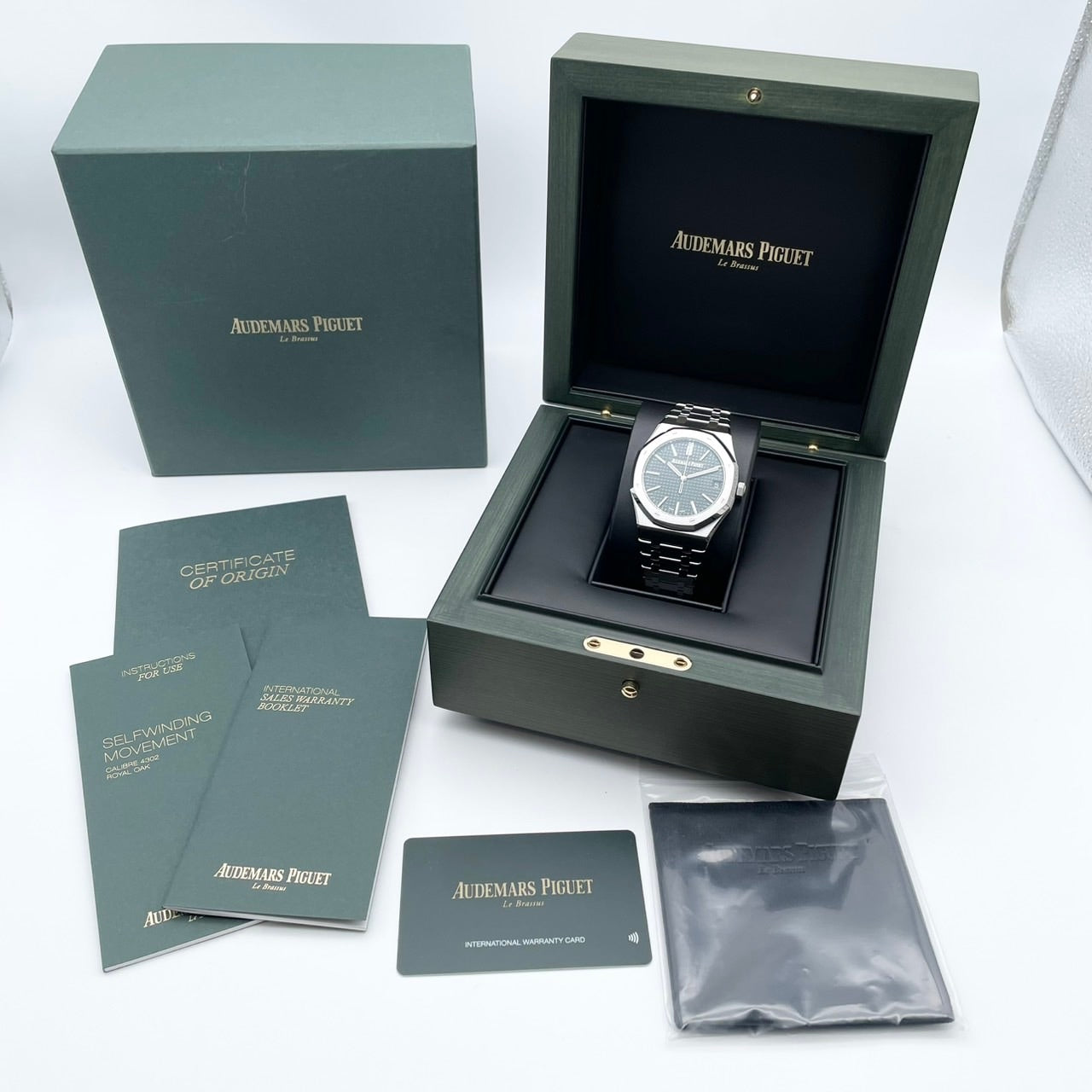 [50 주년 기념 로터 장착 모델! Audemars Piguet Royal Oak 15510st.oo.1320st.04 카키색 녹색 41mm
