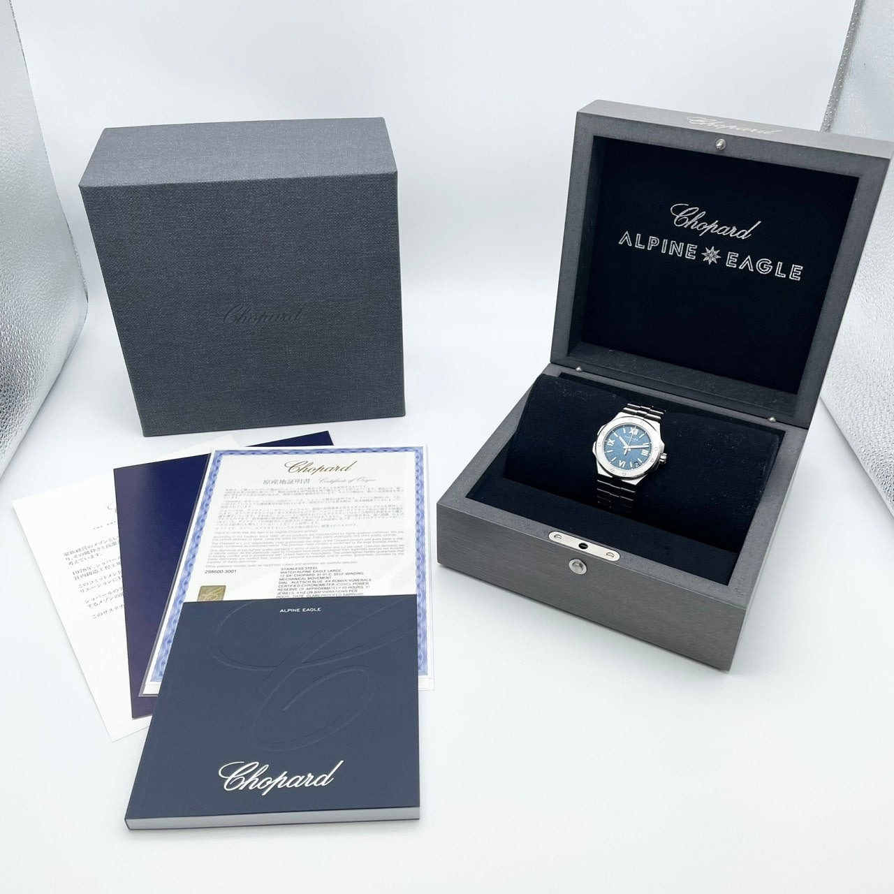 Pre-Owned Chopard Alpine Eagle Large 298600-3001 Blue 41mm
