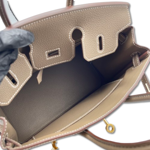Hermes Birkin 25 Etoup Togo Gold Hardware W가 새겨 져 있습니다