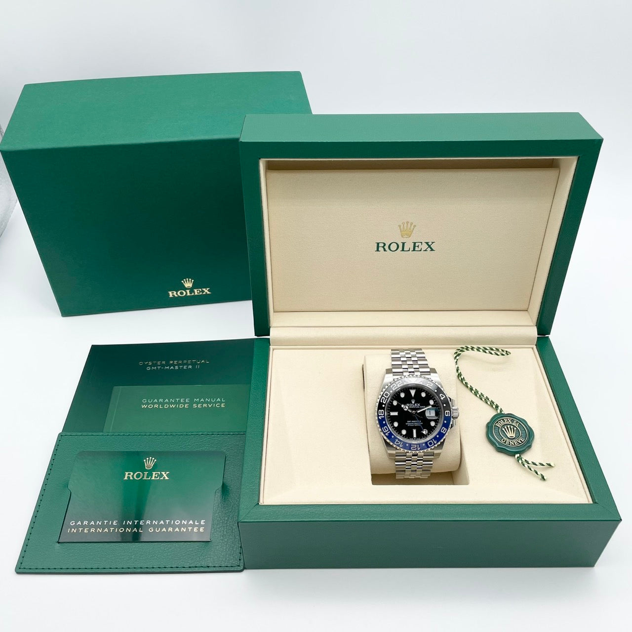 Pre-Owned Rolex GMT Master II 126710BLNR Batman Jubilee Bracelet 40mm