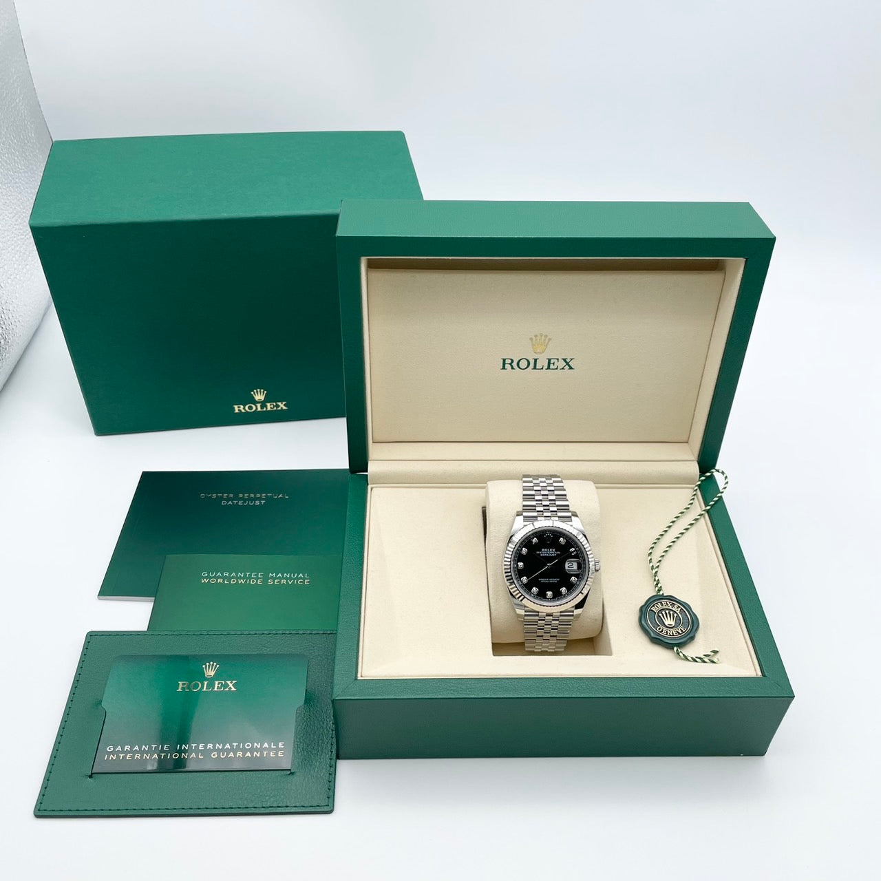 プレオウンド ロレックス デイトジャスト 126334G ブラック ジュビリーブレスレット 41mm