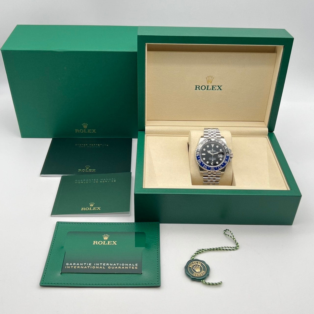 Pre-Owned Rolex GMT Master II 126710BLNR Batman Jubilee Bracelet 40mm