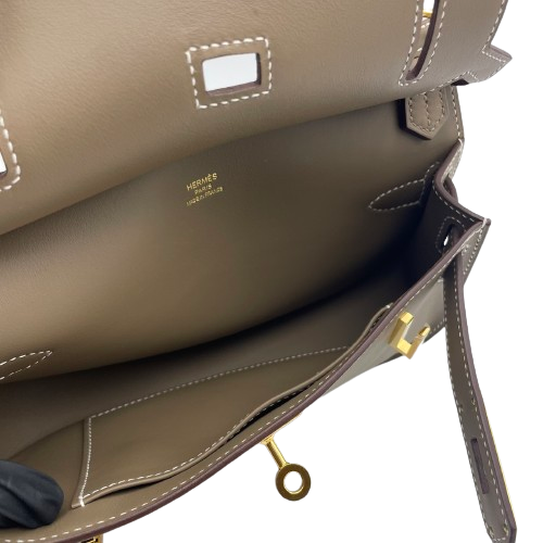Hermes Gypsiere Mini Etoup Swift Gold Hardware u는 새겨 져 있습니다