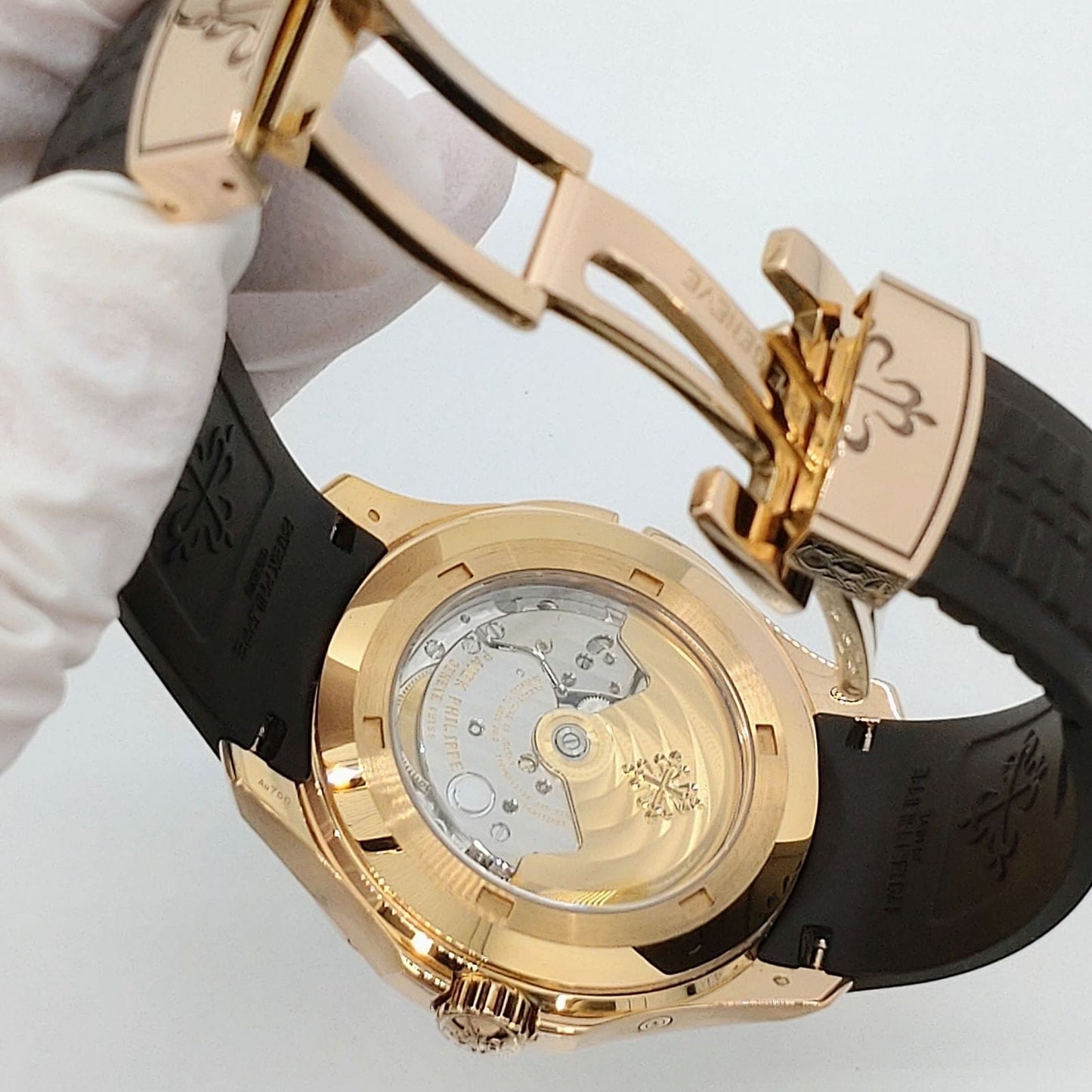 Pre-Owned Patek Philippe Aquanaut 5164R-001 18K Rose Gold