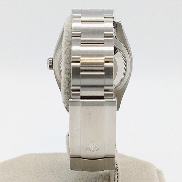 プレオウンド ロレックス オイスターパーペチュアル 126000 オイスターブレスレット コーラルレッド 36mm