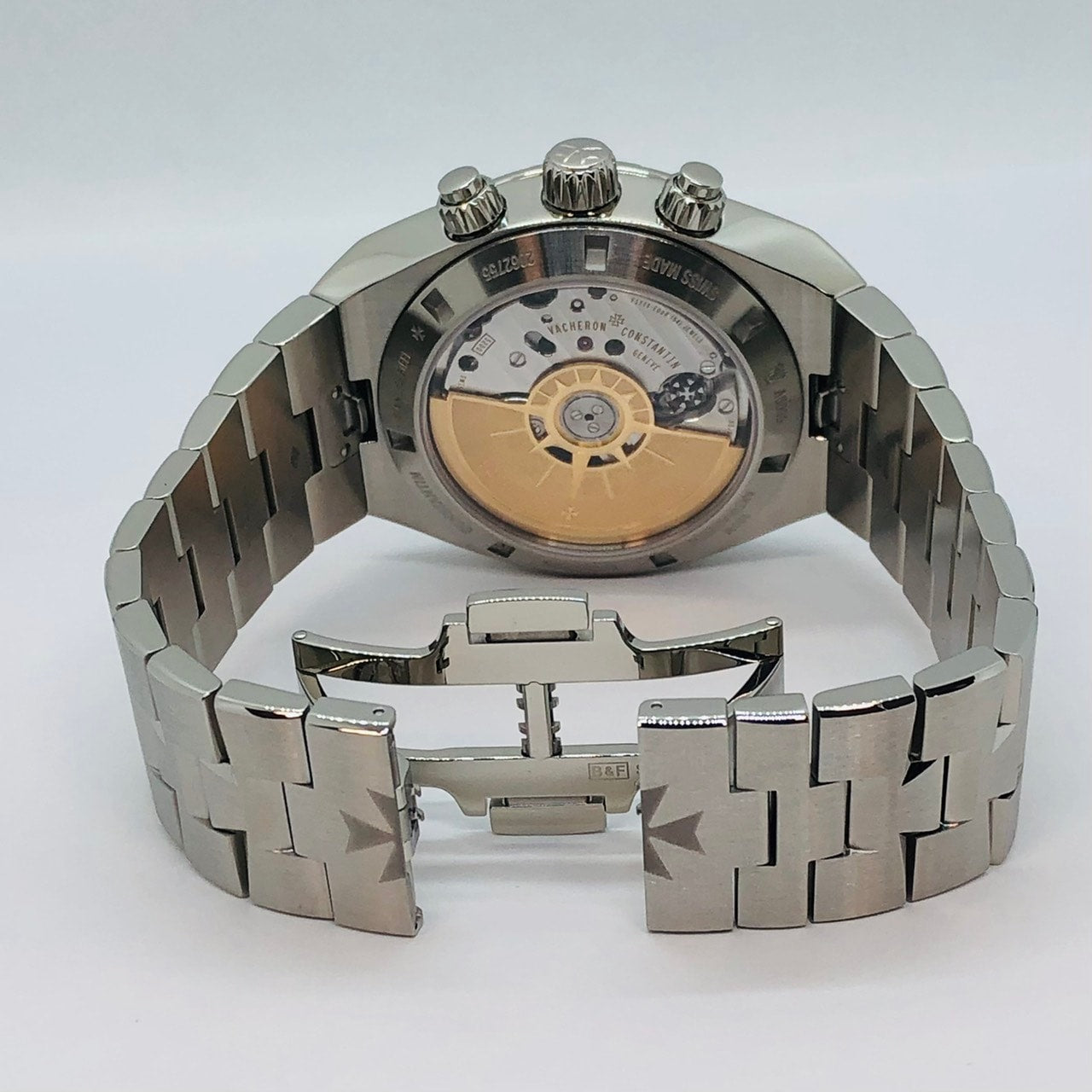 Pre-Owned Vacheron Constantin Oversy's Chronograph 5500V/110A-B148