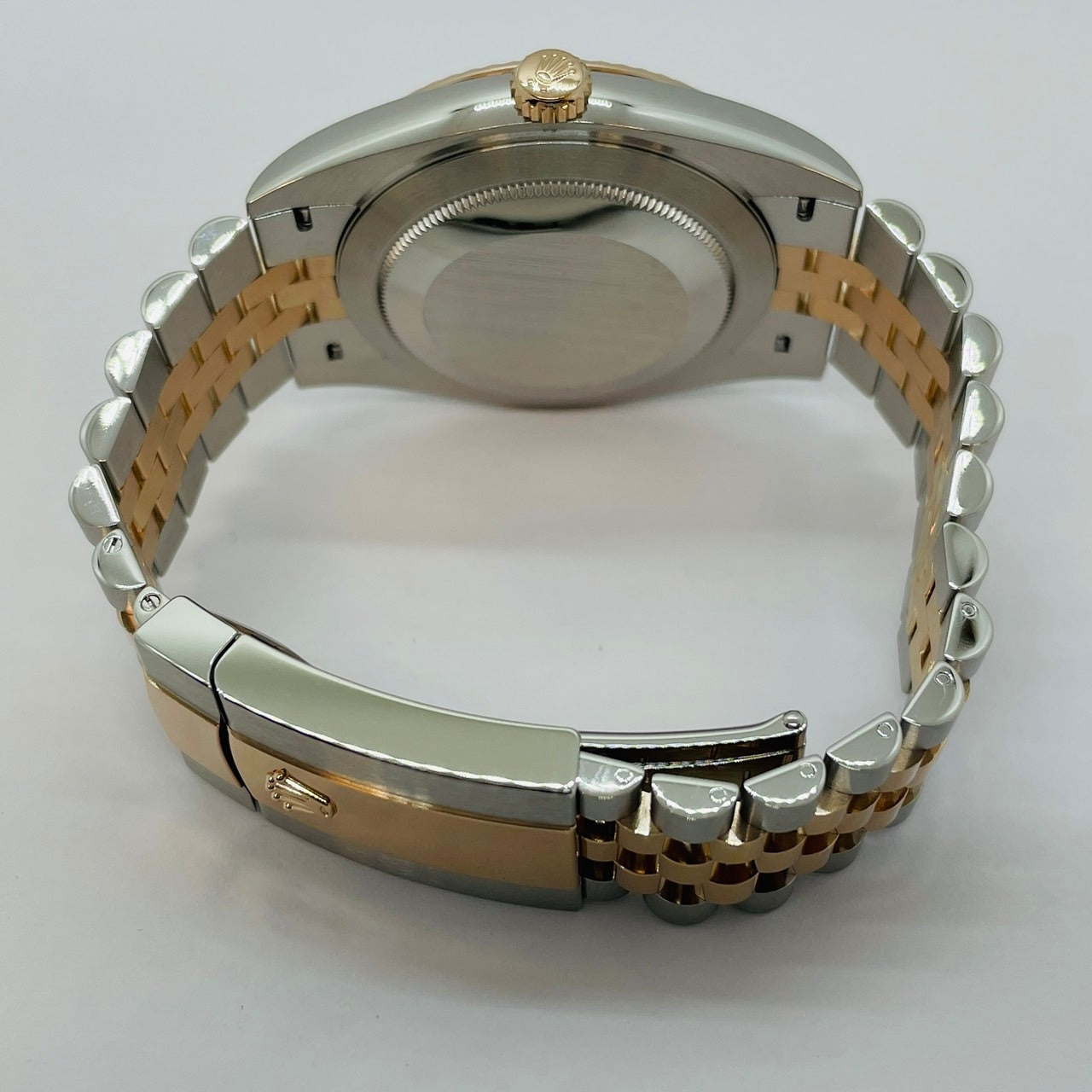 Pre-Owned Rolex Datejust 126331 Silver Fluted Motif