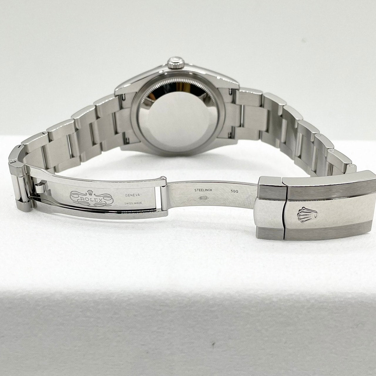 プレオウンド ロレックス デイトジャスト 126200 オリーブグリーン パームモチーフ 36mm