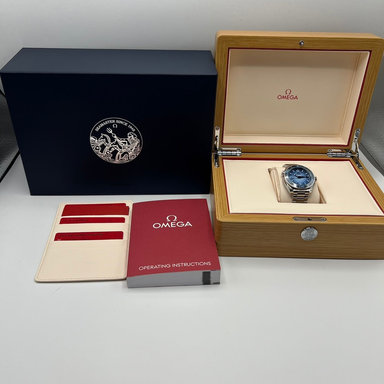 Pre-Owned Omega Seamaster 215.30.40.20.03.002 Summer Blue 39.5mm