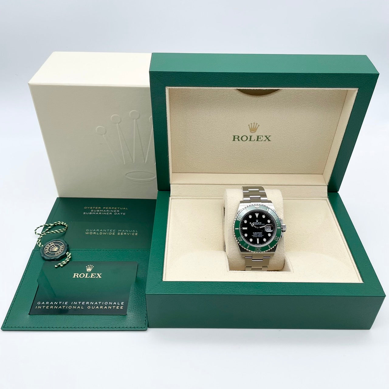 プレオウンド ロレックス サブマリーナ デイト 126610LV オイスターブレスレット ブラック グリーン 41mm