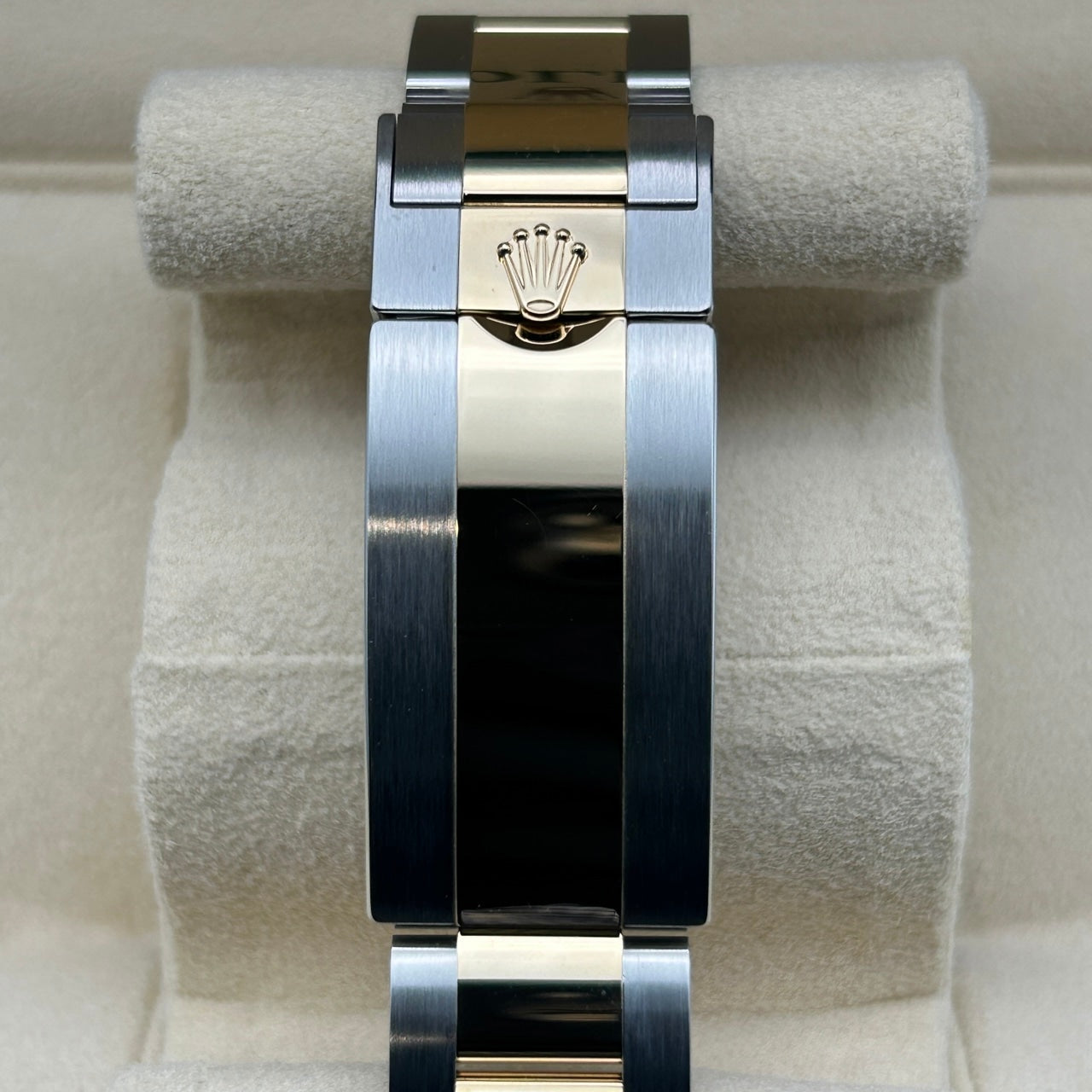 プレオウンド ロレックス サブマリーナーデイト 126613LB オイスターブレスレット ロイヤルブルー 41mm