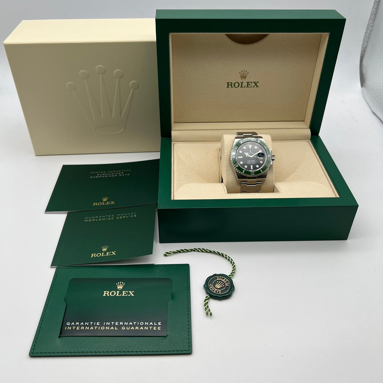Pre-Owned [Summer preparation! Support price! Payment in May 2024! 】Rolex Submariner Date 126610LV Oyster Bracelet Black Green 41mm