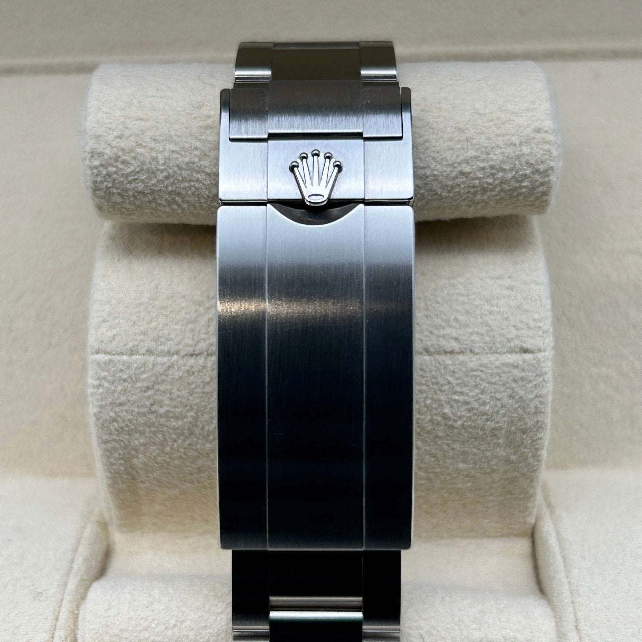 Pre-Owned Rolex Submariner Date 126610LV Oyster Bracelet Black