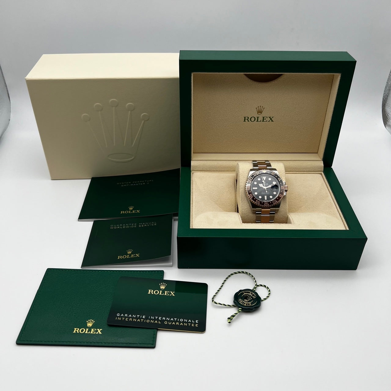 롤렉스 GMT 마스터 II 126711CHNR Black 40mm