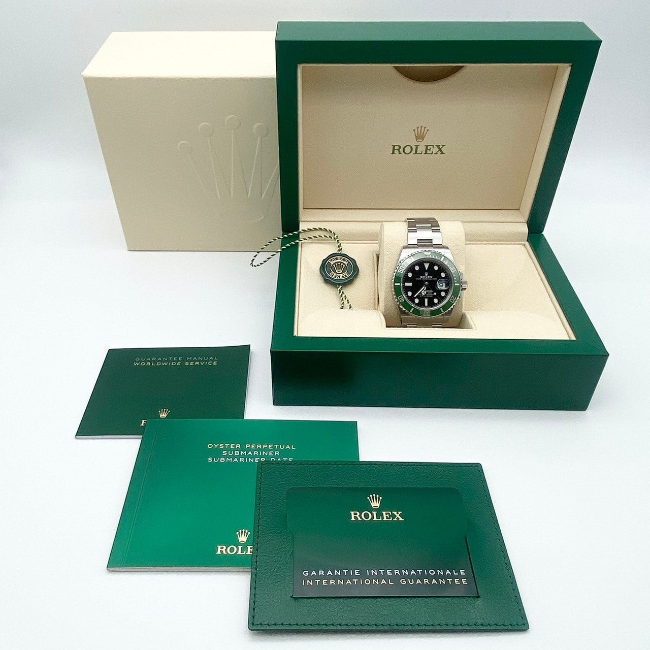 プレオウンド ロレックス サブマリーナ デイト 126610LV オイスターブレスレット ブラック グリーン 41mm