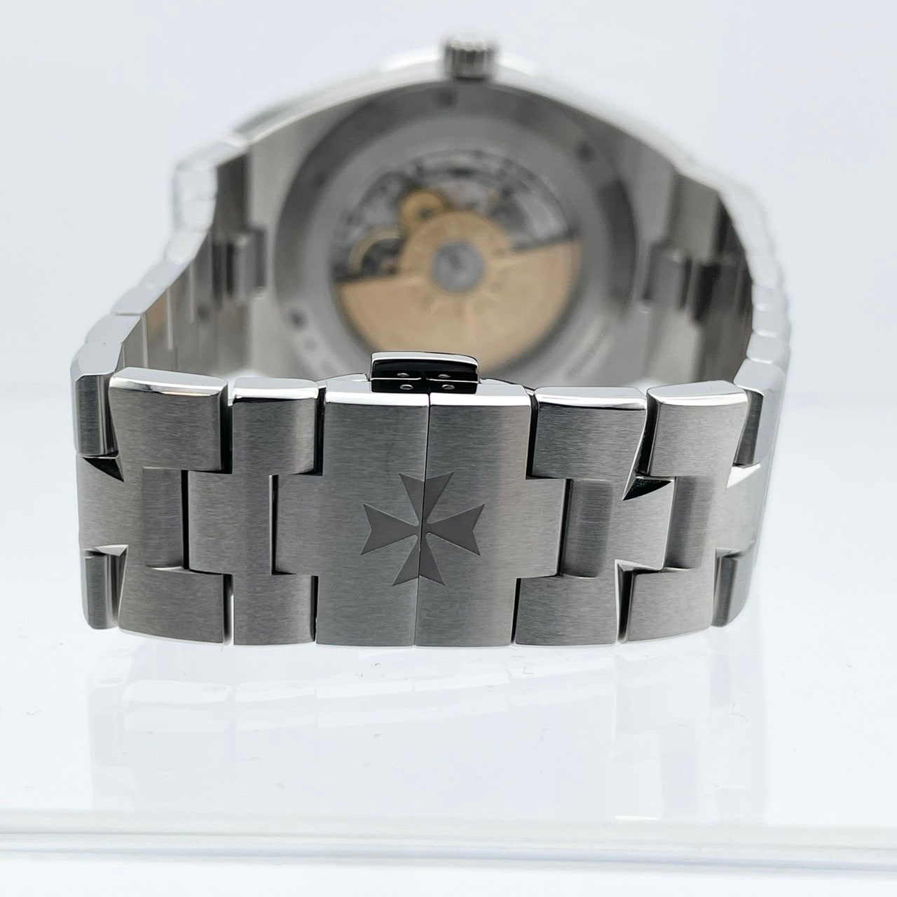 Vacheron Constantin Overseas 4000V/210A-B911 Blue Moon Phase Retrograde Date 41mm