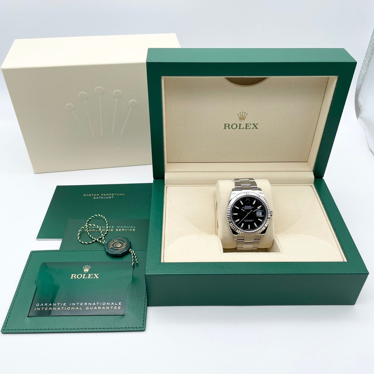 プレオウンド ロレックス デイトジャスト 126334 ブラック 41mm