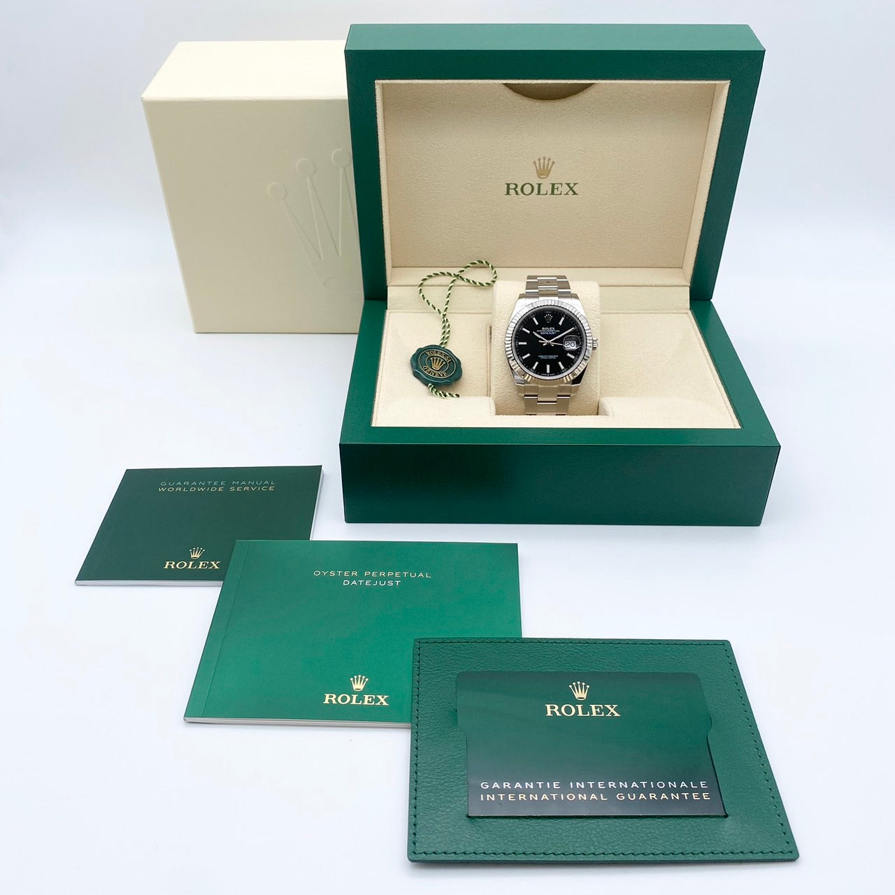 プレオウンド ロレックス デイトジャスト 126334 ブラック 41mm