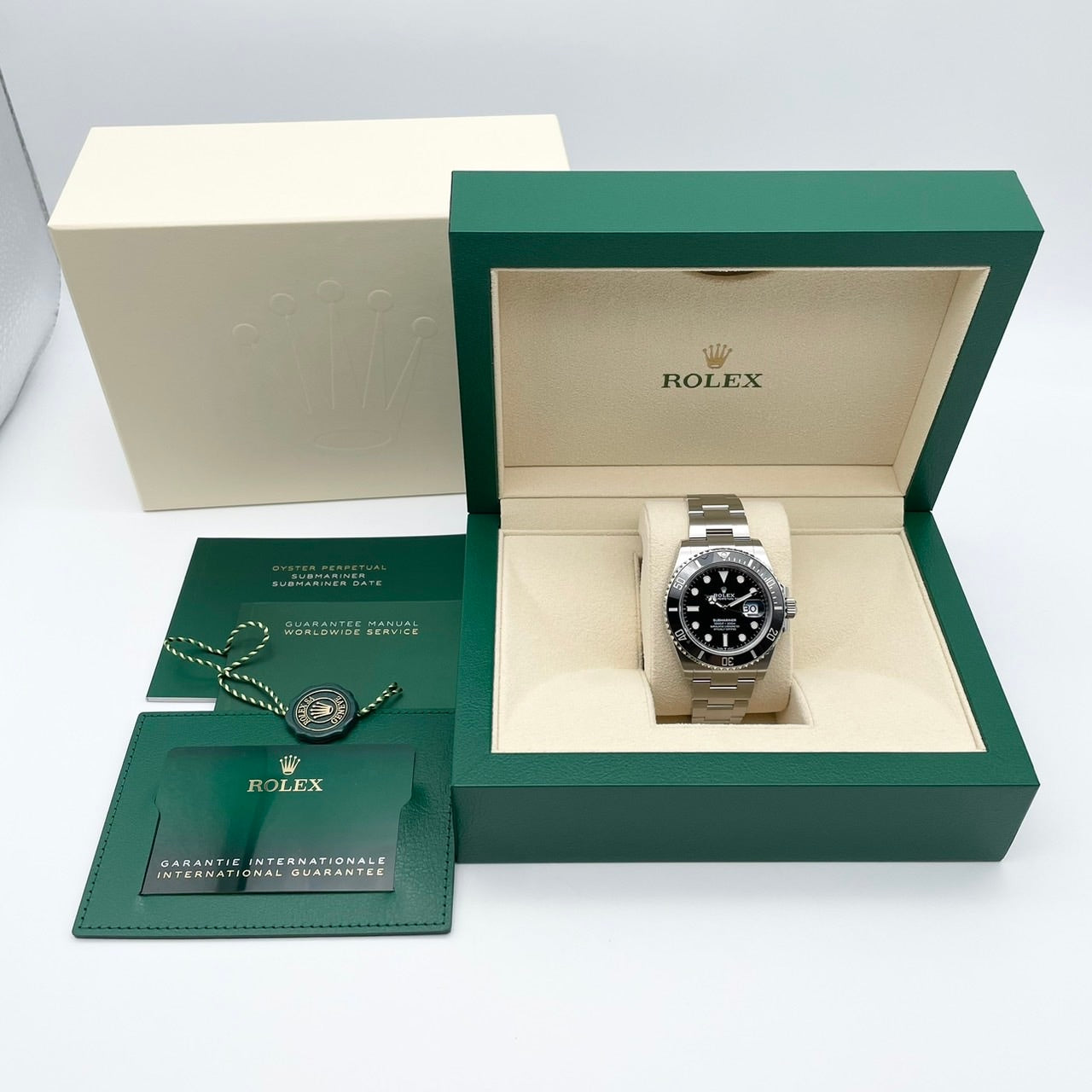プレオウンド ロレックス サブマリーナデイト 126610LN ブラック 41mm