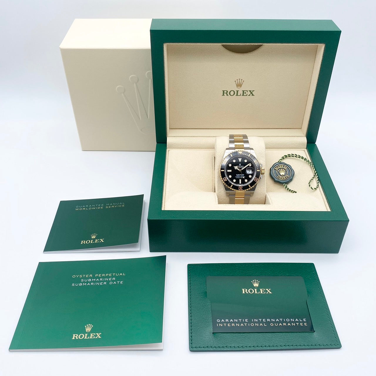 プレオウンド ロレックス サブマリーナデイト 126613LN ステンレススチール+イエローゴールド ブラック 41mm