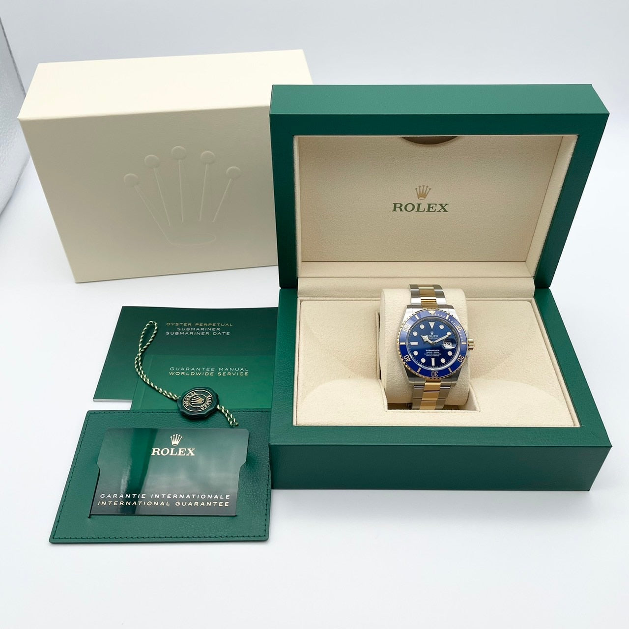 プレオウンド ロレックス サブマリーナ デイト 126613LB オイスターブレスレット ロイヤルブルー 41mm