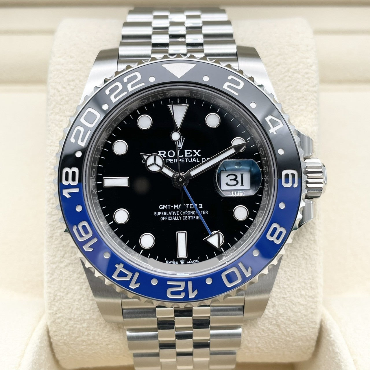 Pre-Owned Rolex GMT Master II 126710BLNR Black Stainless Steel Jubilee Bracelet 40mm