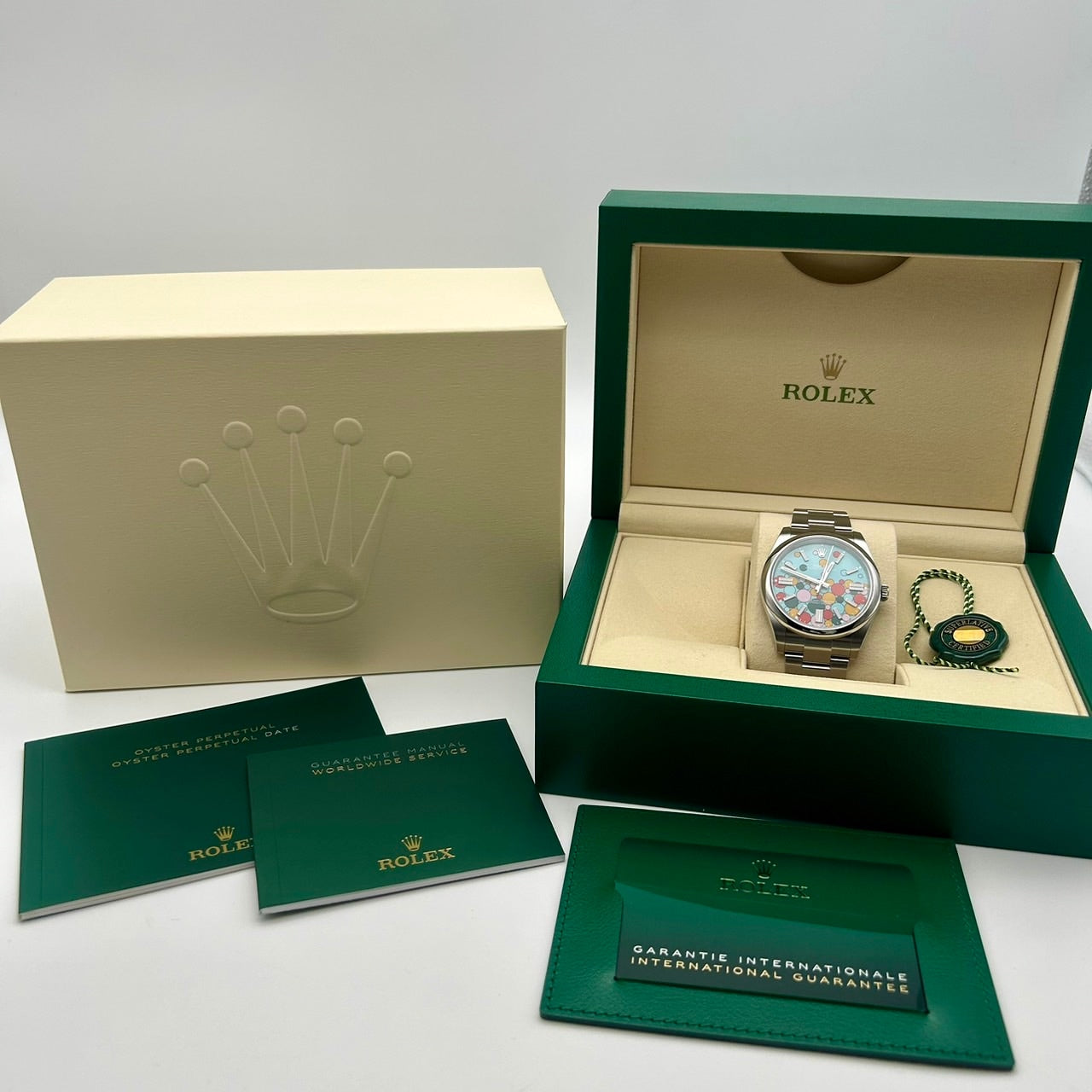 劳力士 Oyster Perpetual 124300 Celebration Motif 41mm
