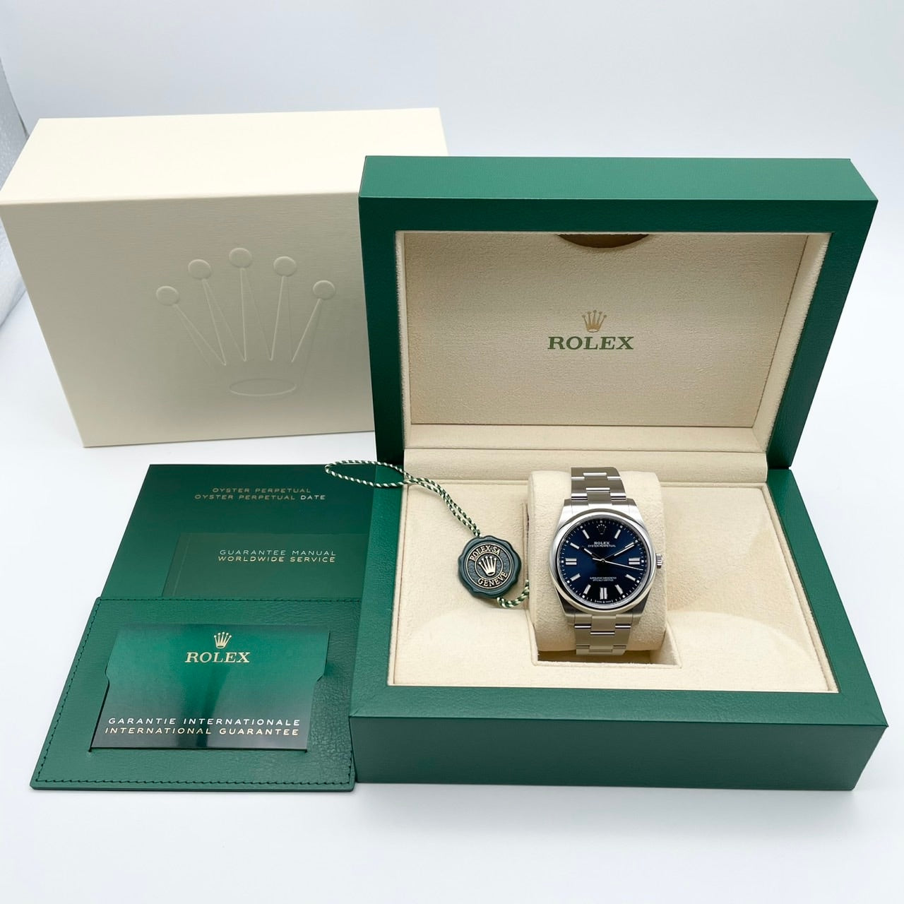 プレオウンド ロレックス オイスターパーペチュアル 124300 オイスターブレスレット ブルー 41mm