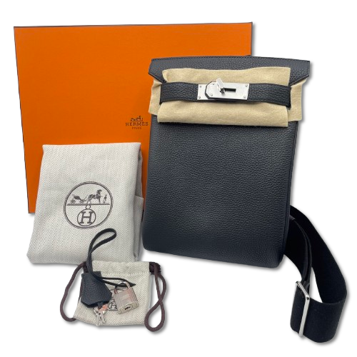Pre-Owned Hermes Kelly Accado PM Noir Togo Silver Fittings W Engraved