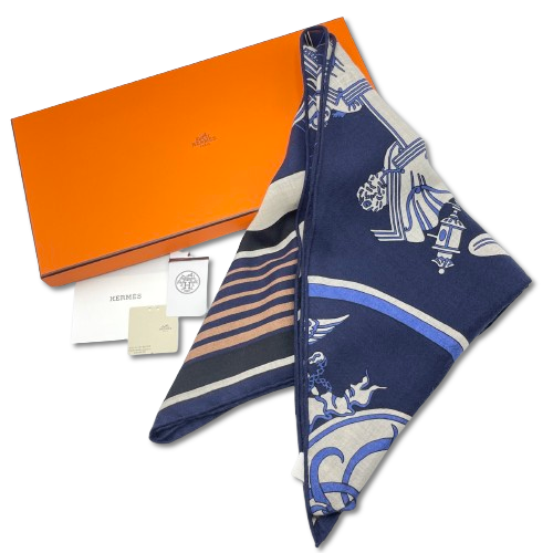 사전 소유 헤르메스 삼각형 Jeanne Exlivs Cavan/Natural/Cuire Cashmere Silk